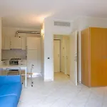 Residenza Al Porto Con Parcheggio Lejlighedshotel