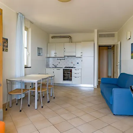 Residenza Al Porto Con Parcheggio 3*