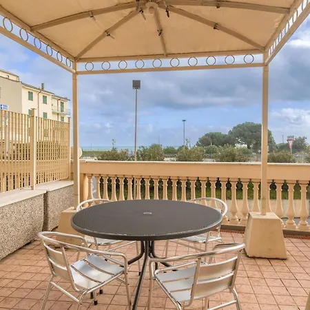 Residenza Al Porto Con Parcheggio Апарт-отель 3*