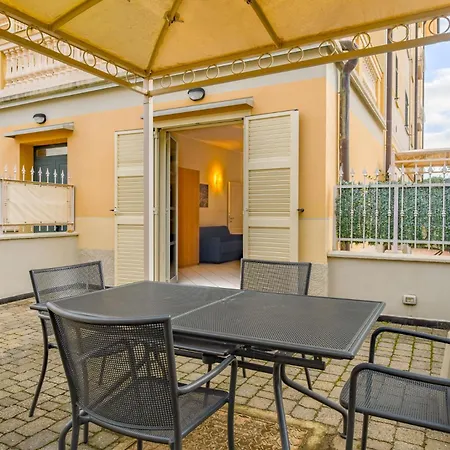 Residenza Al Porto Con Parcheggio Споторно