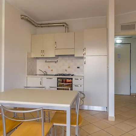 Residenza Al Porto Aparthotel Spotorno