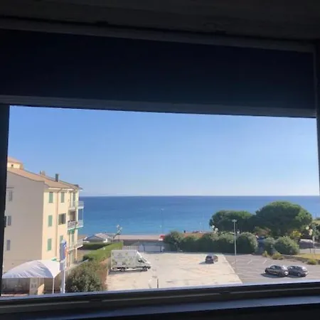 Residenza Al Porto Spotorno