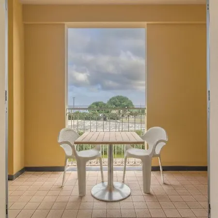 Residenza Al Porto Con Parcheggio 3* Споторно
