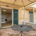 Aparthotel Residenza Al Porto Con Parcheggio Spotorno