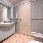 Residenza Al Porto Con Parcheggio 3* Spotorno