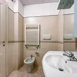 Residenza Al Porto Con Parcheggio Spotorno