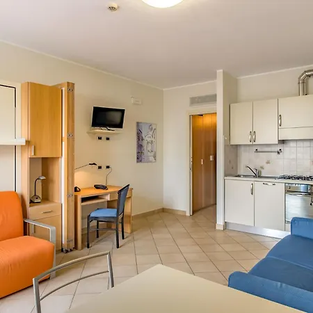 Residenza Al Porto * Spotorno