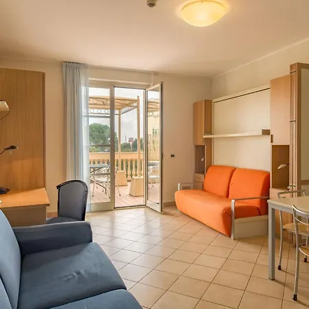 Residenza Al Porto Aparthotel *