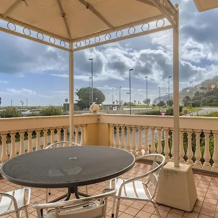Residenza Al Porto Aparthotel Spotorno