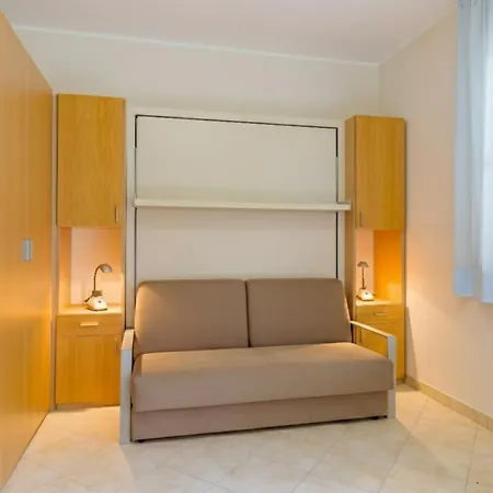 Residenza Al Porto Con Parcheggio Hotel apartamentowy