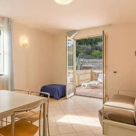 Residenza Al Porto Con Parcheggio 3* Spotorno