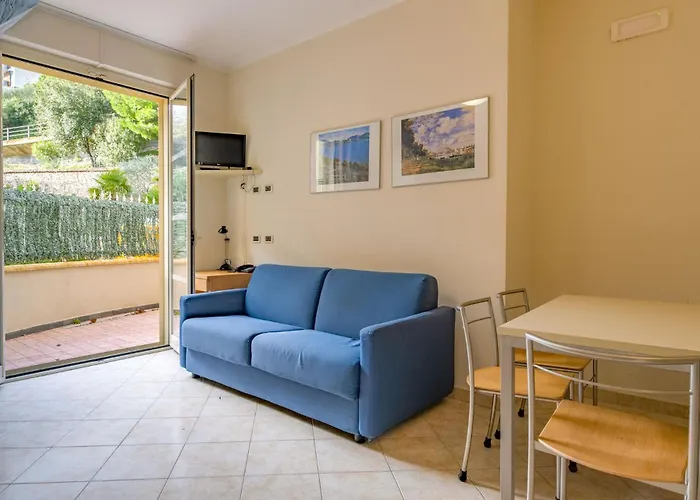 Residenza Al Porto Con Parcheggio 3* Spotorno