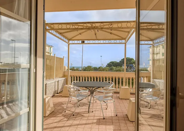 Lägenhetshotell Residenza Al Porto Con Parcheggio 3*