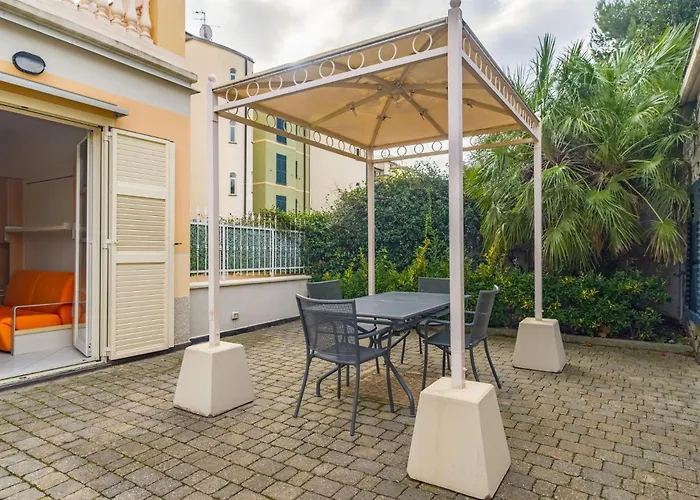 Residenza Al Porto Con Parcheggio 3*