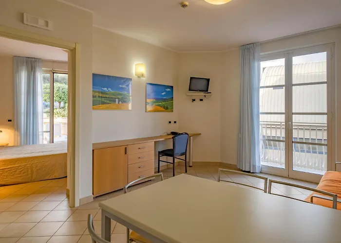 Aparthotel Residenza Al Porto 3*