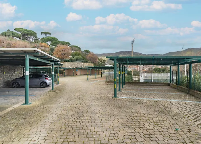 Lägenhetshotell Residenza Al Porto Con Parcheggio