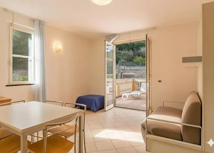 Residenza Al Porto 3* Spotorno